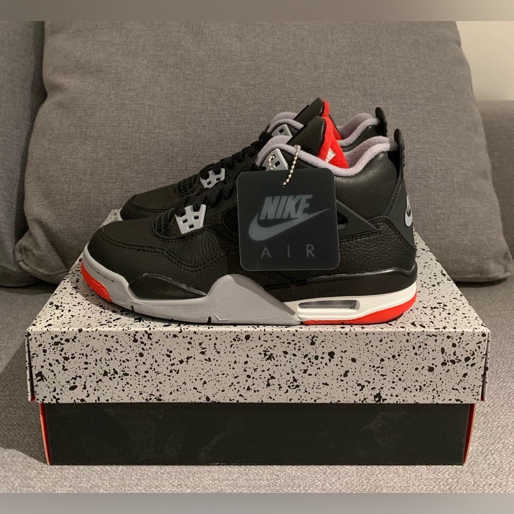 NEW Nike Air Jordan 4 Bred Reimagined GS Size 6Y/7.5 Women's FQ8213-006 Sneakers